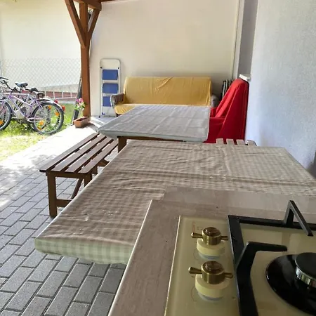 Eszter Vakantiehuis Balatonmáriafürdő