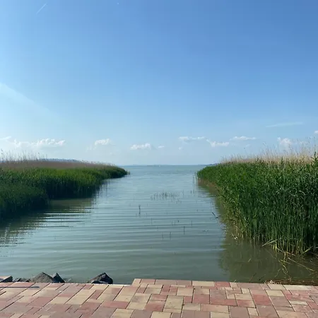 Дом отдыха Eszter *