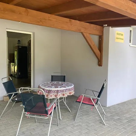 Vakantiehuis Eszter Balatonmáriafürdő